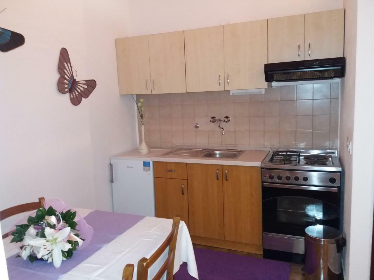 Apartment Hortenzija Башка-Вода Экстерьер фото